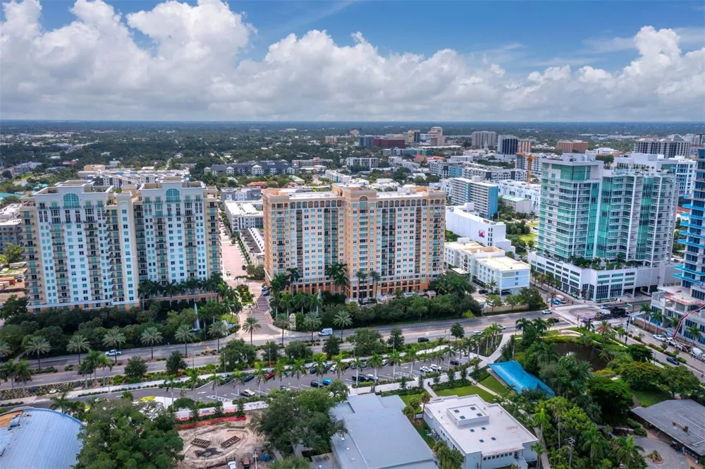 750 TAMIAMI TRAIL #906 Sarasota, FL 34236