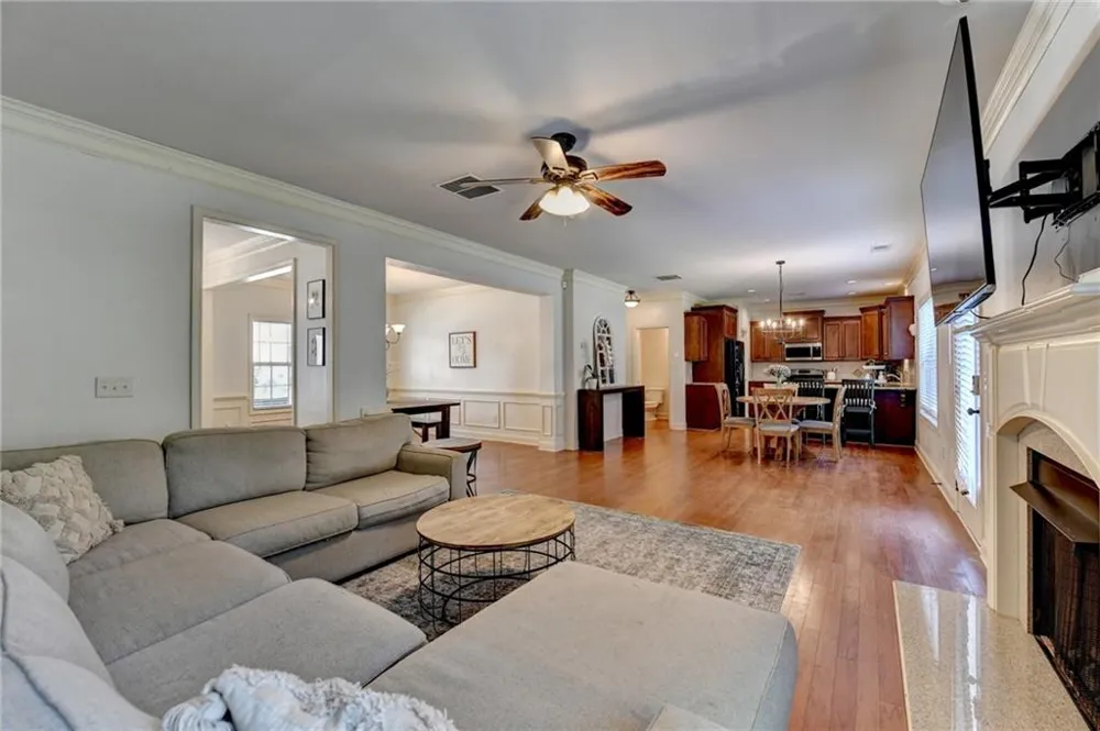 5691 Crest Hill Drive Buford, GA 30518