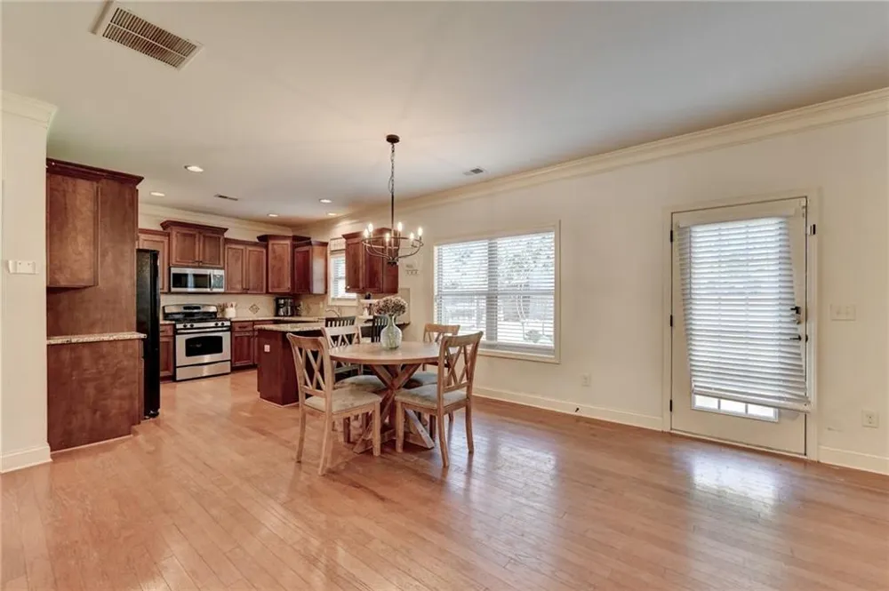 5691 Crest Hill Drive Buford, GA 30518