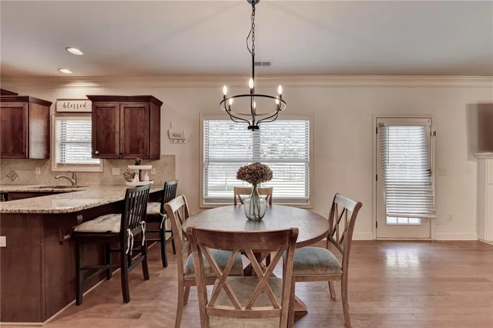 5691 Crest Hill Drive Buford, GA 30518