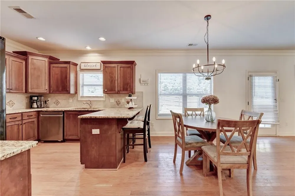 5691 Crest Hill Drive Buford, GA 30518