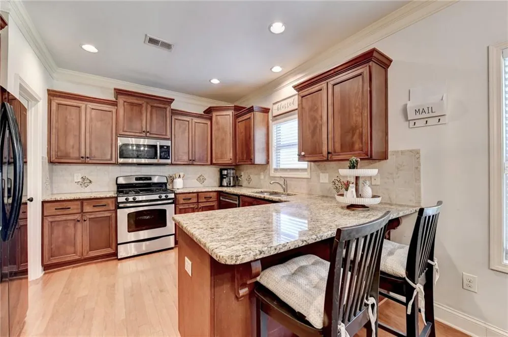5691 Crest Hill Drive Buford, GA 30518