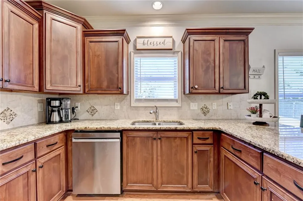 5691 Crest Hill Drive Buford, GA 30518