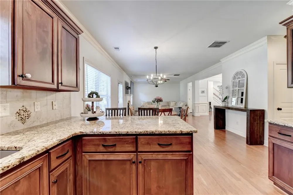 5691 Crest Hill Drive Buford, GA 30518