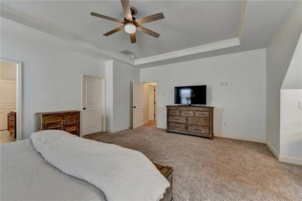 5691 Crest Hill Drive Buford, GA 30518