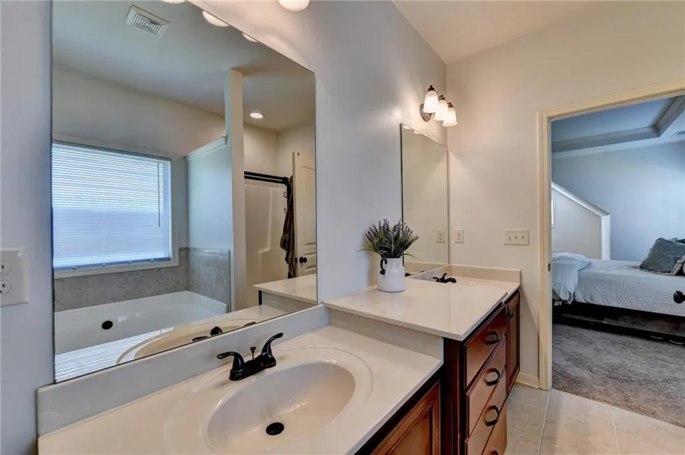 5691 Crest Hill Drive Buford, GA 30518