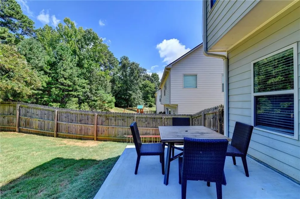 5691 Crest Hill Drive Buford, GA 30518