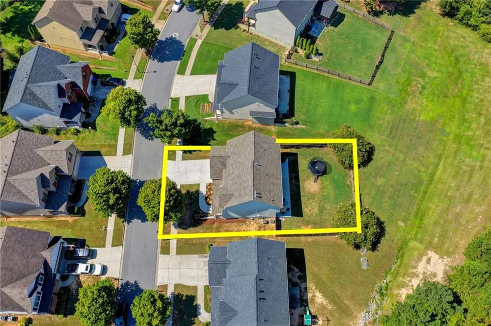 5691 Crest Hill Drive Buford, GA 30518