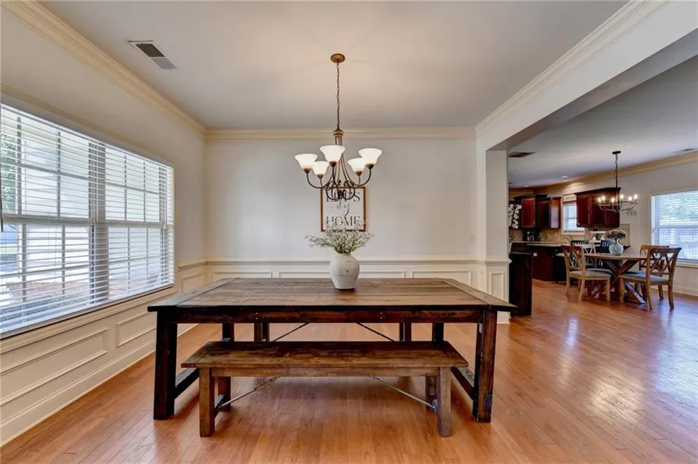 5691 Crest Hill Drive Buford, GA 30518