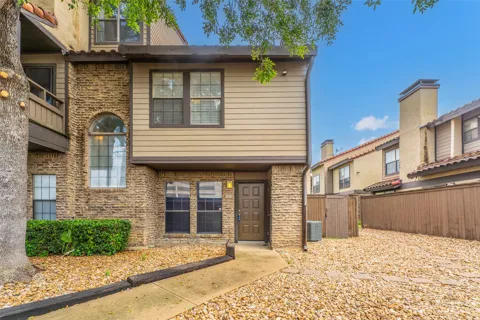 5757 E University Boulevard #27S