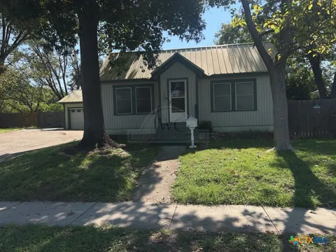 1306 Alexander Street