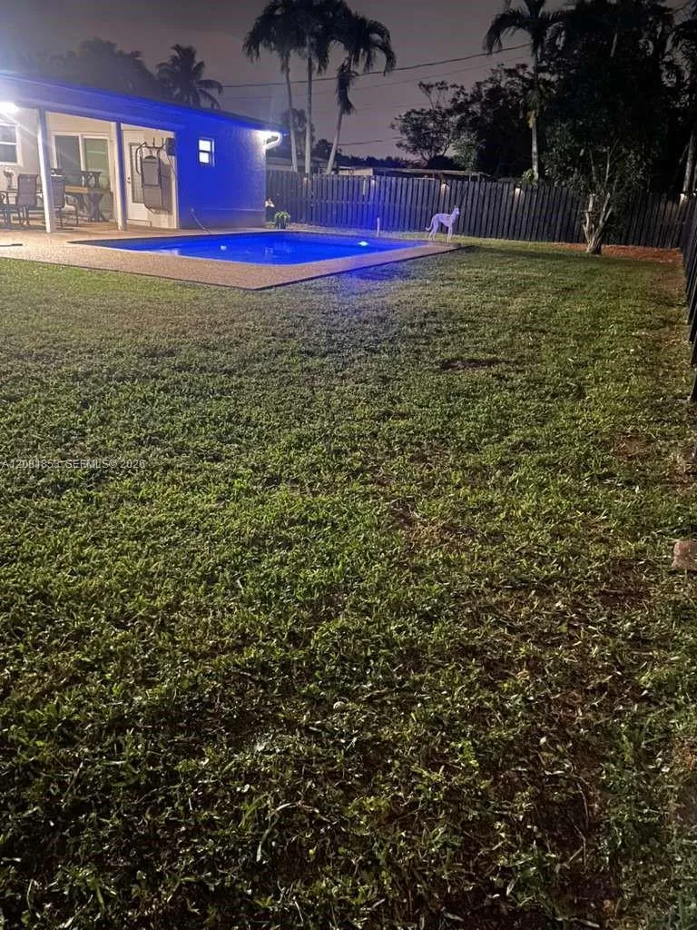 4450 NW 9th St Coconut Creek, FL 33066