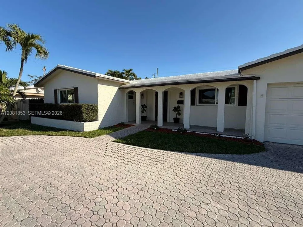 4450 NW 9th St Coconut Creek, FL 33066