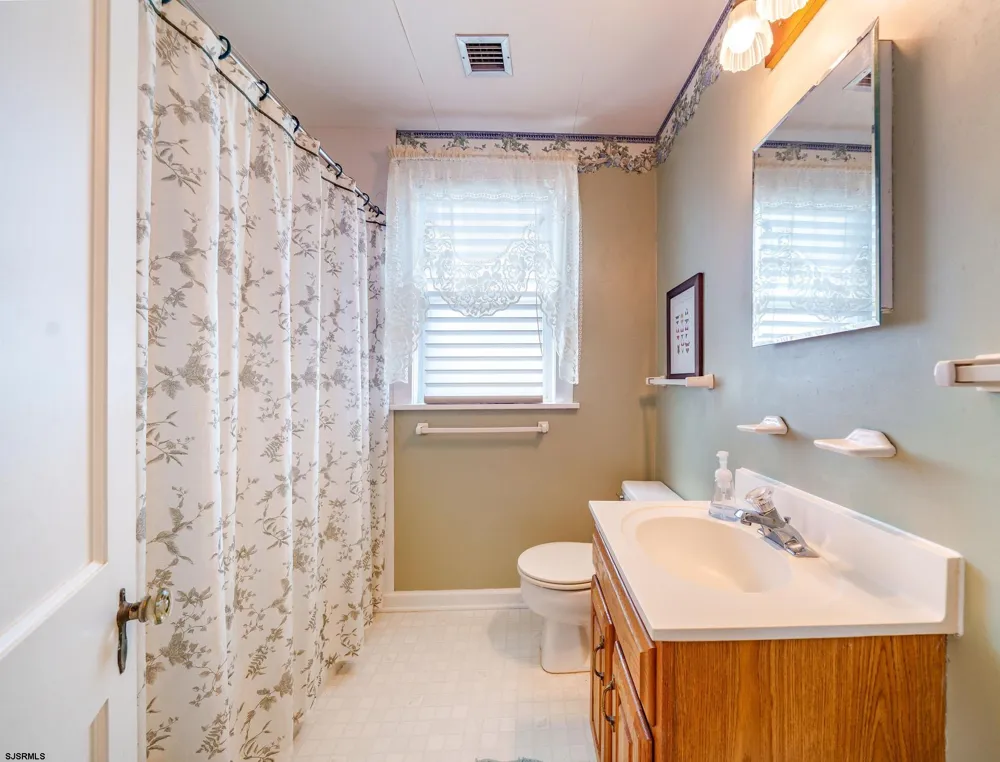 257 Ocean Road Ocean City, NJ 08226