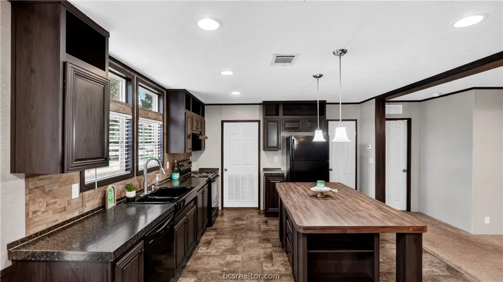 409 Birch Hill Lane Somerville, TX 77879