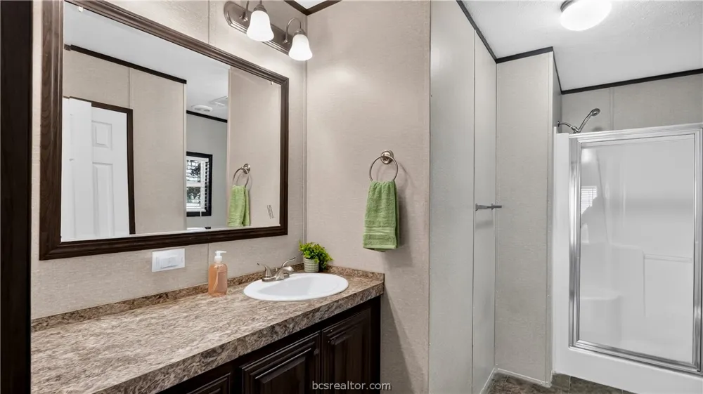 409 Birch Hill Lane Somerville, TX 77879