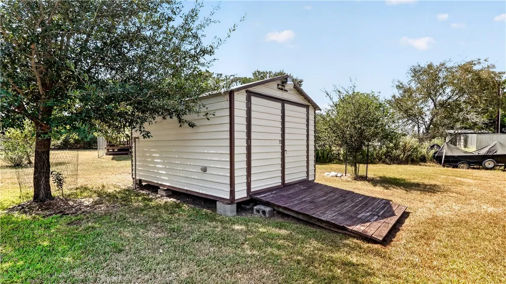 409 Birch Hill Lane Somerville, TX 77879