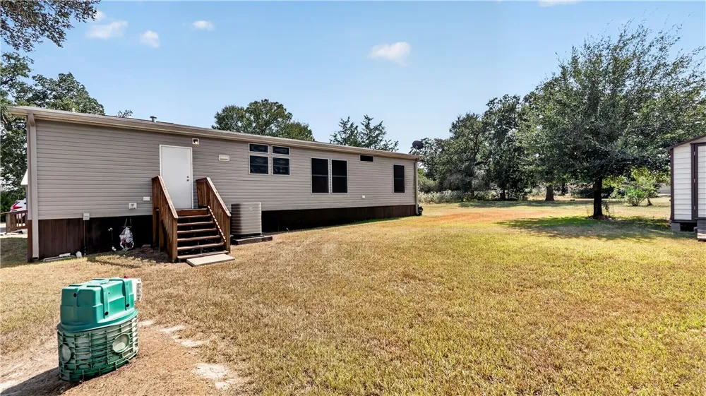 409 Birch Hill Lane Somerville, TX 77879
