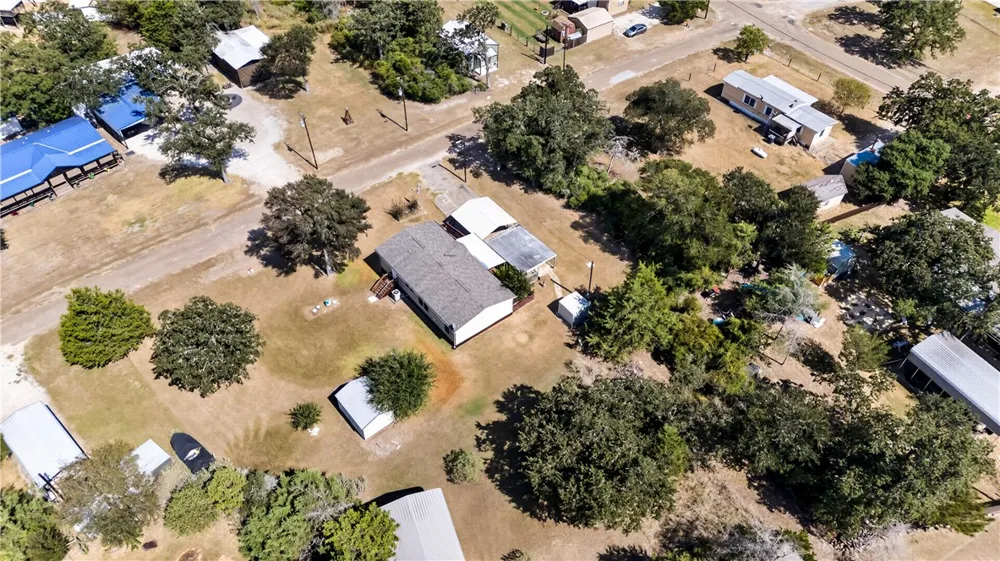 409 Birch Hill Lane Somerville, TX 77879