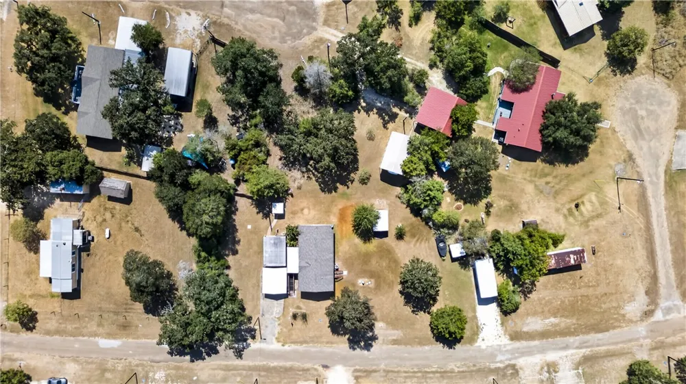 409 Birch Hill Lane Somerville, TX 77879