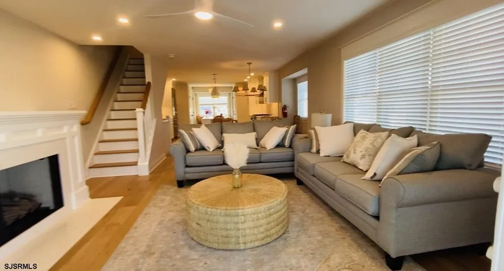 2425 Harbor Ave Avalon, NJ 08202