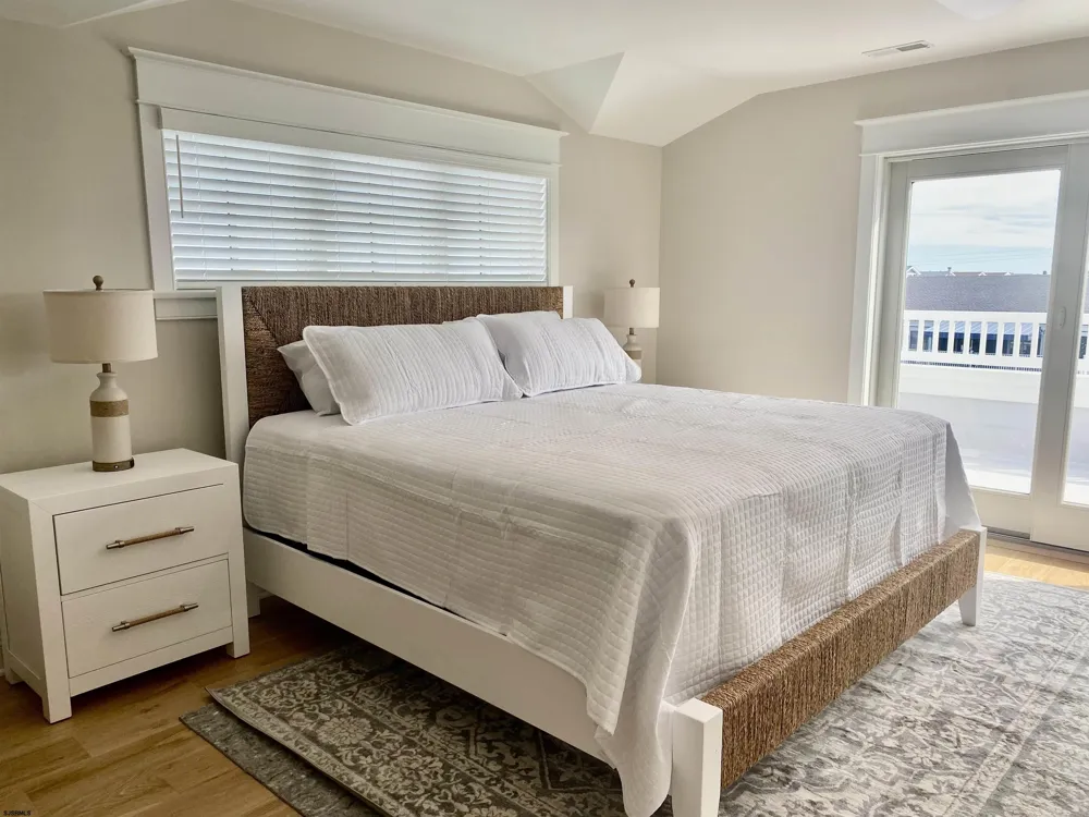 2425 Harbor Ave Avalon, NJ 08202