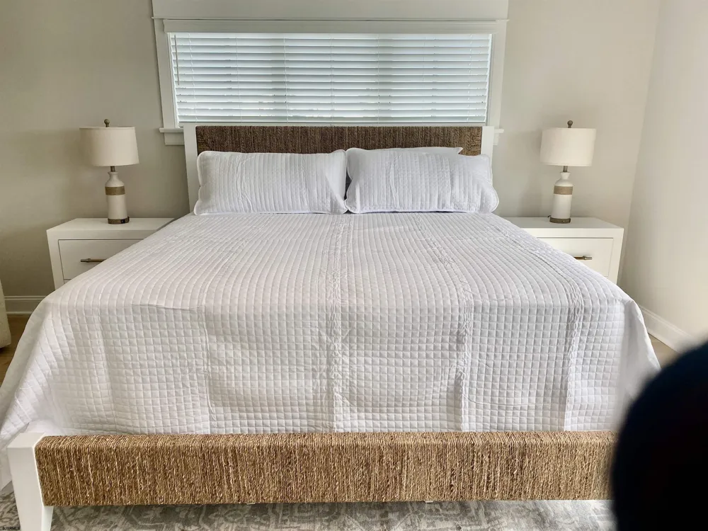 2425 Harbor Ave Avalon, NJ 08202
