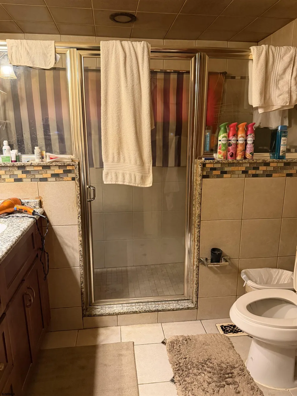 77 Great Bay Dr Somers Point, NJ 08244