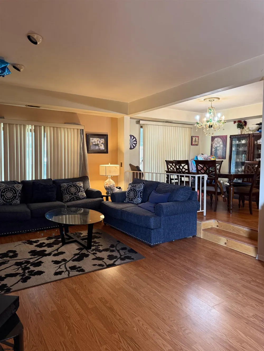 77 Great Bay Dr Somers Point, NJ 08244