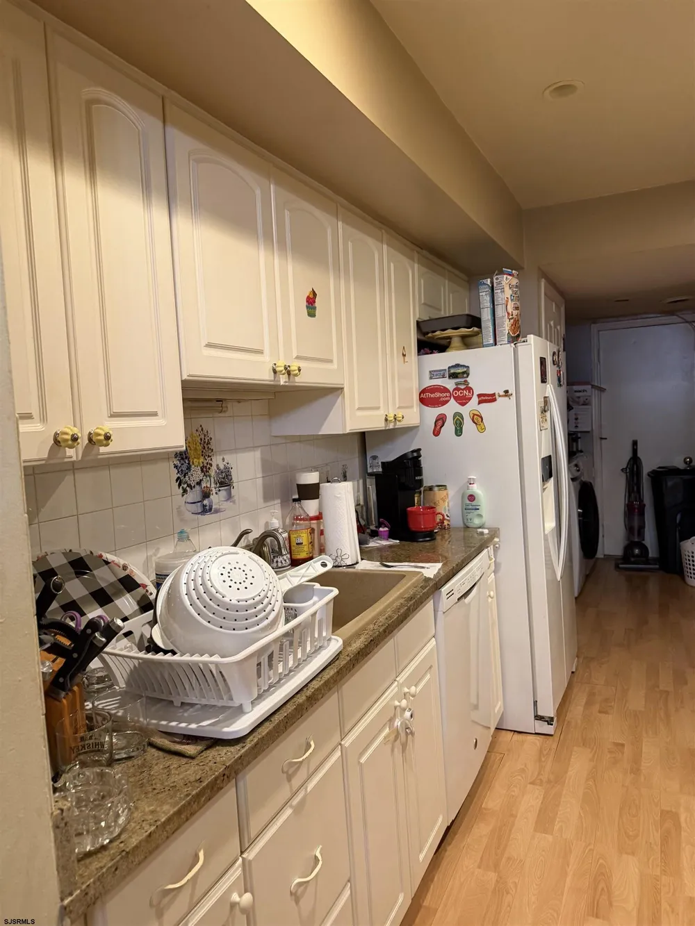 77 Great Bay Dr Somers Point, NJ 08244