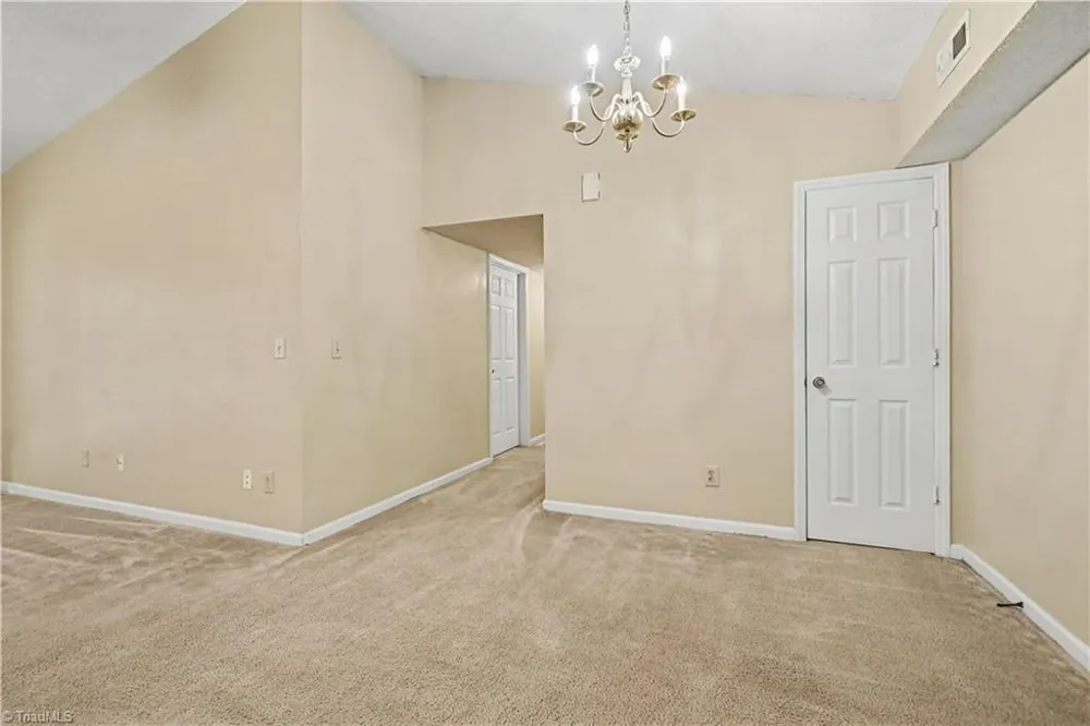 800 Spruill Court Greensboro, NC 27409