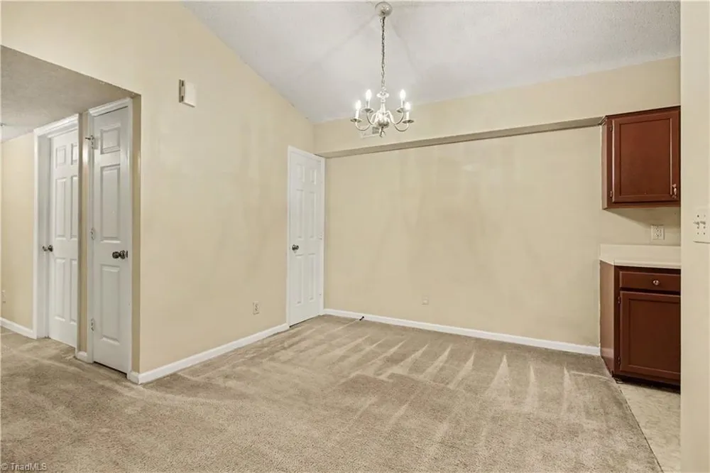 800 Spruill Court Greensboro, NC 27409