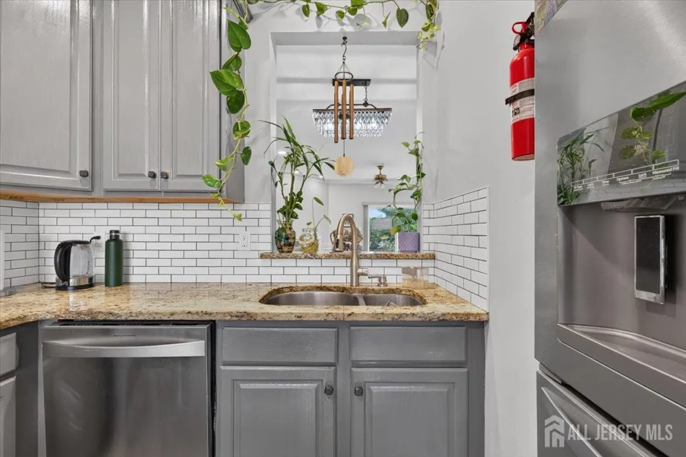 1008 Blossom Circle South Brunswick, NJ 08810