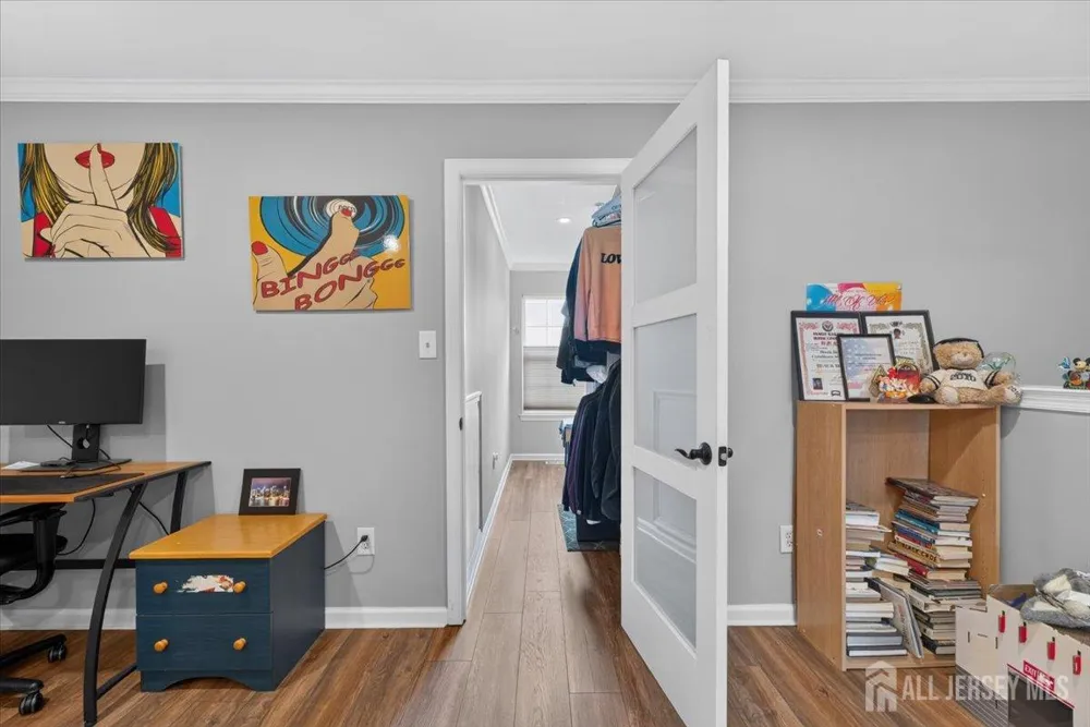 1008 Blossom Circle South Brunswick, NJ 08810