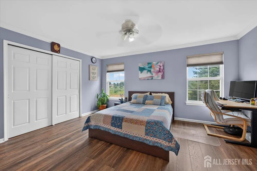 1008 Blossom Circle South Brunswick, NJ 08810