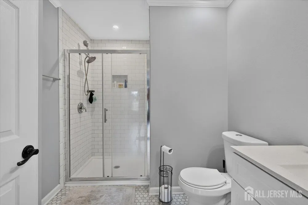 1008 Blossom Circle South Brunswick, NJ 08810
