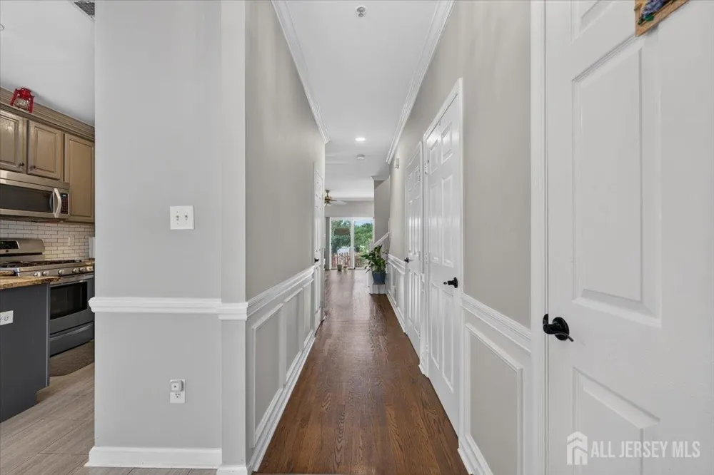 1008 Blossom Circle South Brunswick, NJ 08810