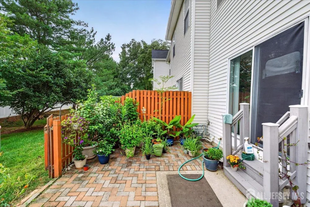 1008 Blossom Circle South Brunswick, NJ 08810