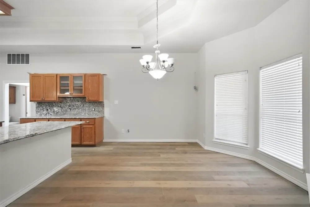 4201 Lake Apache Drive Corpus Christi, TX 78413
