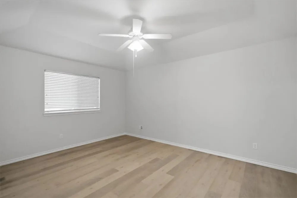 4201 Lake Apache Drive Corpus Christi, TX 78413
