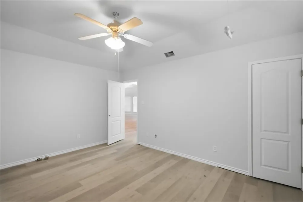 4201 Lake Apache Drive Corpus Christi, TX 78413