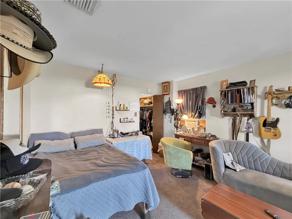 4421 Gaines Street #4 Corpus Christi, TX 78412