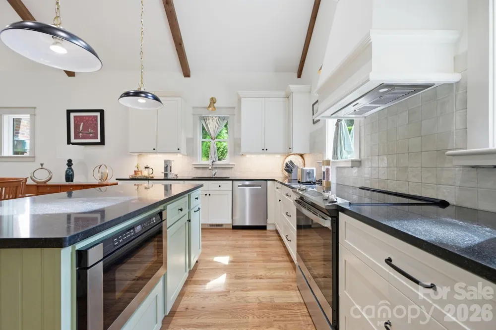 163 Walnut Drive Jefferson, NC 28640