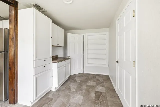 111 LEWIS AVE Kerrville, TX 78028