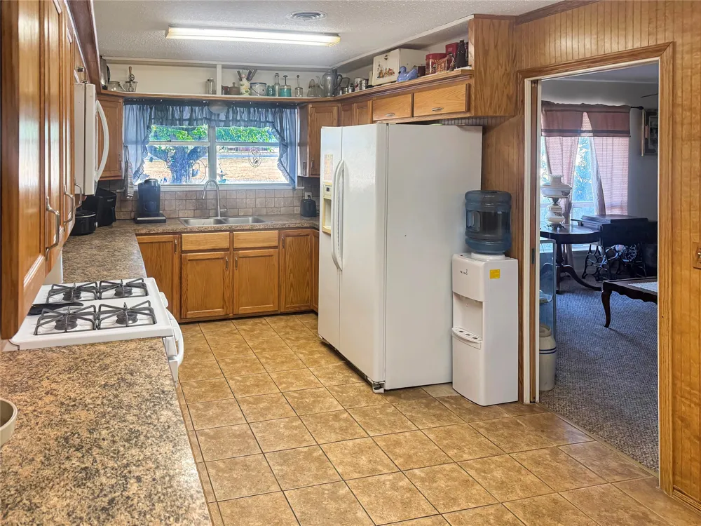 9173 Highway 6 Cisco, TX 76437