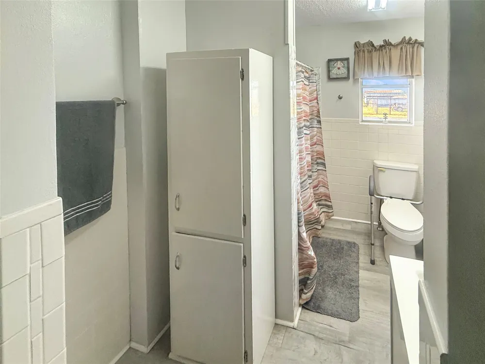 9173 Highway 6 Cisco, TX 76437