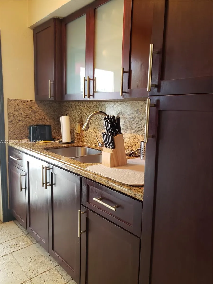 1800 Meridian Ave #7 Miami Beach, FL 33139