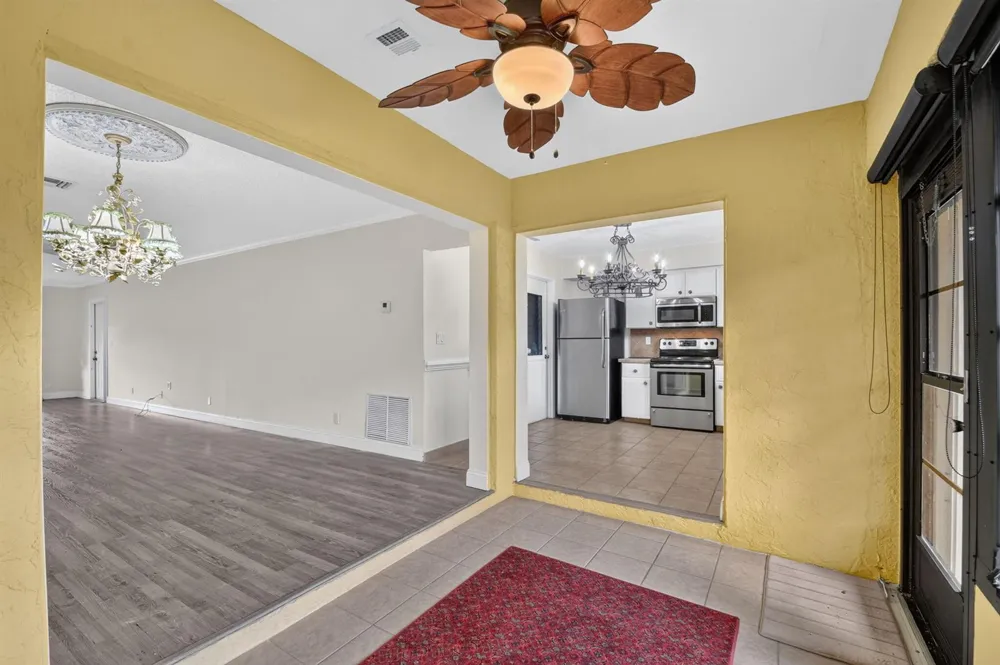 9930 FRANGIPANI TREE WAY #B Boynton Beach, FL 33436