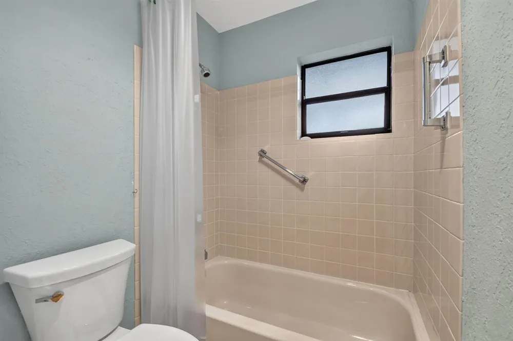 9930 FRANGIPANI TREE WAY #B Boynton Beach, FL 33436