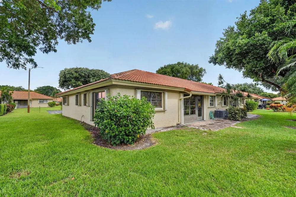 9930 FRANGIPANI TREE WAY #B Boynton Beach, FL 33436